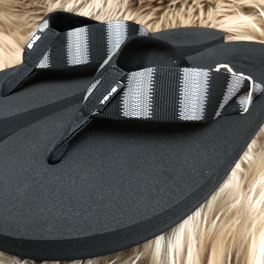 Teva Mush Men’s Sandal - Picture 3 of 5